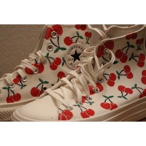 Size 8.5 - Converse Chuck Taylor All Star Lift Platform High Cherries W